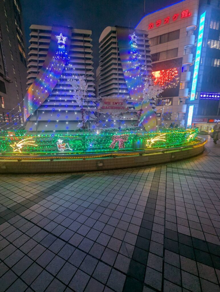八王子駅前のイルミネーション